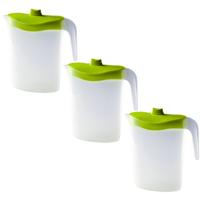 Waterkan/sapkan met groen deksel - 3x - 2,5 liter - kunststof - 11 x 26 cm - schenkkan/lim
