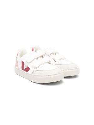 VEJA Kids baskets V-12 ChromeFree en cuir - Blanc
