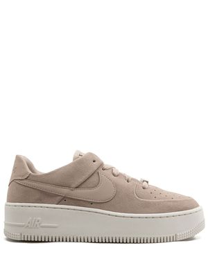 Nike baskets AF1 Sage - Tons neutres