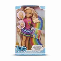 Famosa Nancy pop een dagje highlights maken in vele kleuren