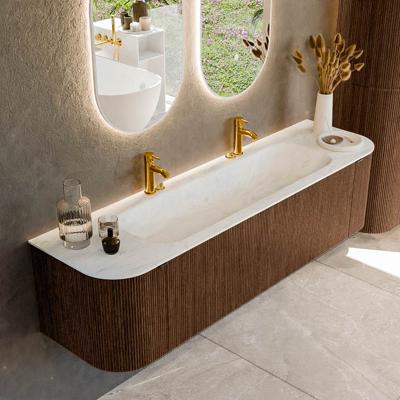 Badmeubel Mondiaz Kurve-Dlux | 170 cm | Meubelkleur Walnut | Wastafelkleur Opalo | Solid surface | Midden spoelbak | 2 kraangaten
