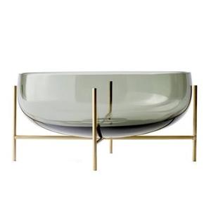 Audo Copenhagen Échasse fruitschaal large Ø29,5 Smoke | Brushed Brass