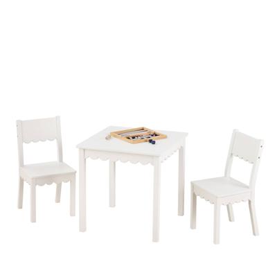 Tafel en 2 kinderstoelen met feston wit Tafel en 2 kinderstoelen met feston wit