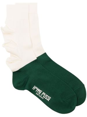 Homme Plissé Issey Miyake chaussettes bicolores à volants - Vert