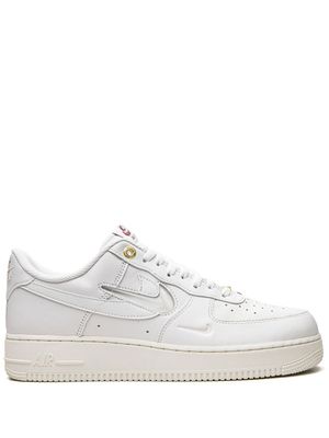 Nike baskets Air Force 1 '07 LV8 - Blanc