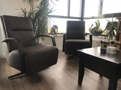 Set van 2 leren draaifauteuils met stervoet - bruin leer - Echt leer, Industrieel, ontdek de vele Leersoorten en Kleuren bij ShopX