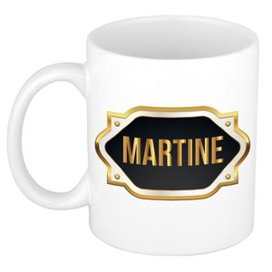 Naam cadeau mok / beker Martine met gouden embleem 300 ml