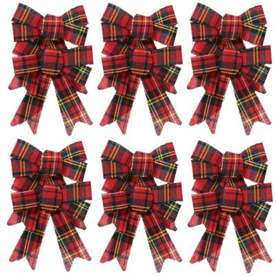 Kerst decoratie strikjes - 12x st - rood -geruit - 17 cm - kerststrikjes - strikken
