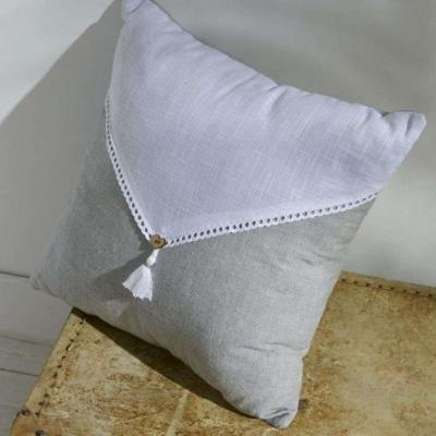 Kussen - VANDAAG - CHARME - Slub x Chambray x Pompon Capucune - 40 x 40 cm