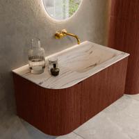 Badmeubel Mondiaz Kurve-Dlux | 85 cm | Meubelkleur Ruby | Wastafelkleur Nata | Solid surface | Wasbak rechter zijde spoelbak | Zonder kraangat(en) Badmeubel Mondiaz Kurve-Dlux | 85 cm | Meubelkleur Ruby | Wastafelkleur Nata | Solid surface | Wasbak rechter zijde spoelbak | Zonder kraangat(en)