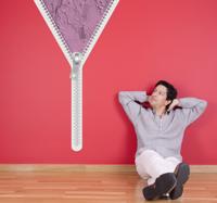 Vinilo decorativo cremallera pared rosa