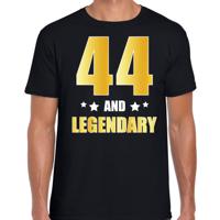 44 and legendary verjaardag cadeau t-shirt - zwart - gouden letters - heren - 44 jaar geworden