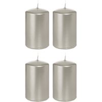 4x Kaarsen zilver 5 x 8 cm 18 branduren sfeerkaarsen   -