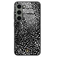 Samsung Galaxy S23 glazen hardcase - Stippen zwart Samsung Galaxy S23 glazen hardcase - Stippen zwart