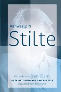 Aanwezig in stilte (Hardback)