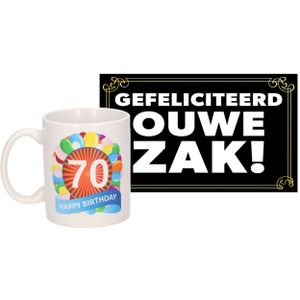 Verjaardag cadeau mok/beker 70 jaar print 300 ml + A5-size wenskaart ouwe zak