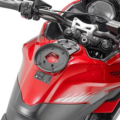 GIVI BF Tanklock bevestigingen, Motorspecifieke bagage, BF69
