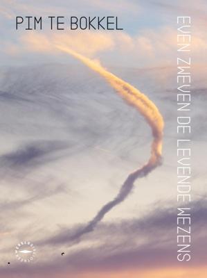 Even zweven de levende wezens (Paperback)