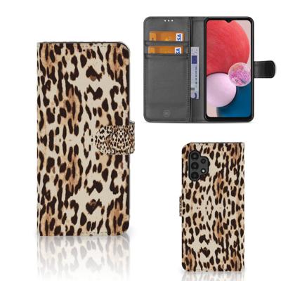 Samsung Galaxy A13 (4G) | Telefoonhoesje | Met pasjeshouder | Leopard