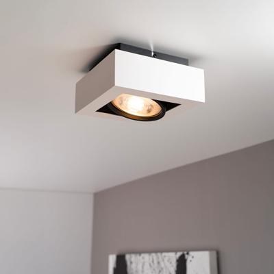 Castor bianco nero I by LUSENZ - Vierkante plafondlamp met richtbare spot, mat witte coating en matzwart interieur Castor bianco nero I by LUSENZ - Vierkante plafondlamp met richtbare spot, mat witte coating en matzwart interieur