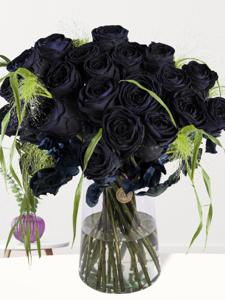 20 zwarte rozen met panicum
