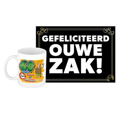 Verjaardag cadeau koffiemok 60 jaar - man - wilde haren - met gefeliciteerd ouwe zak wenskaart