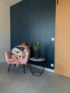 Behang Palmleaves Rol Darkblue