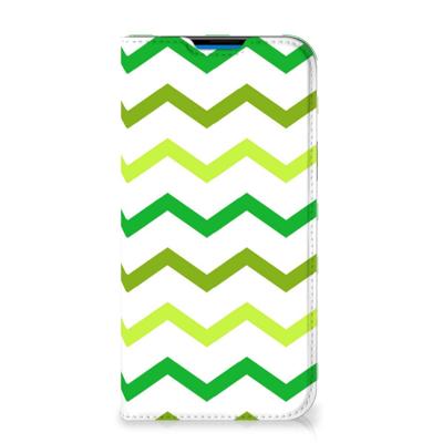 iPhone 14 Pro Max | Hoesje met Magneet | Zigzag Groen