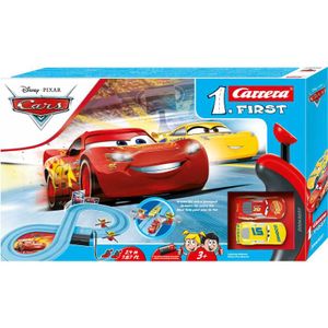 FIRST - Disney Pixar Cars - Race of Friends Racebaan
