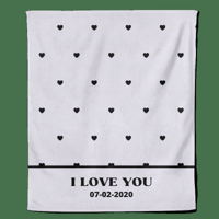 Valentijn Fleecedeken Hartjes met datum - Pillow Buddies