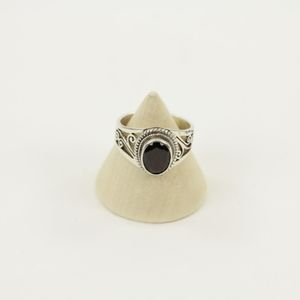 Zilveren Ring met Granaat Maat 17 - Model 4 (Sterling Zilver 925)