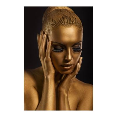 Glasschilderij - Vrouw Met Gesloten Ogen - 110 x 160 cm Glasschilderij - Vrouw Met Gesloten Ogen - 110 x 160 cm