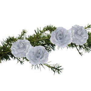 4x stuks kerstboom decoratie bloemen rozen zilver op clip 9 cm