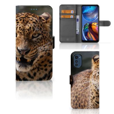 Motorola Moto E32 | Moto E32s | Telefoonhoesje | Met pasjeshouder | Luipaard