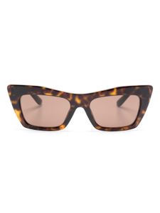 Dolce & Gabbana Eyewear lunettes de soleil à monture papillon - Marron