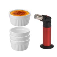 5-Delige creme brulee set met witte schaaltjes en een rode brander