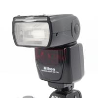 Nikon Speedlight SB-700 occasion