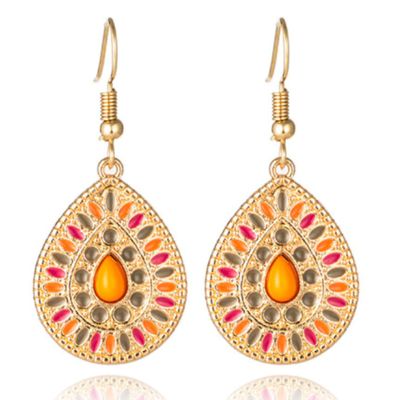 Goudkleurige Bohemian druppelvorm dames oorbellen multicolor roze steen