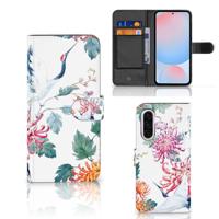 Samsung Galaxy A56 | Telefoonhoesje | Met pasjeshouder | Bird Flowers