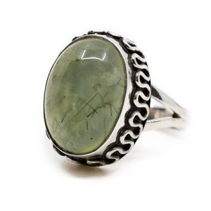 Edelsteen Ring Prehniet 925 Zilver "Yenra" (Maat 17)