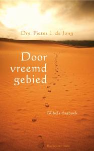Door vreemd gebied (Paperback)