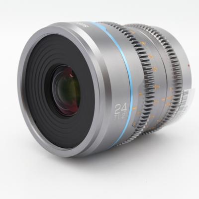 Sirui Nightwalker Series 24mm T1.2 S35 Manual Focus Cine Canon RF occasion