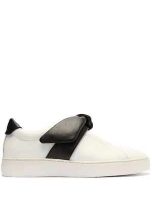 Alexandre Birman baskets à détail de nœud - Blanc