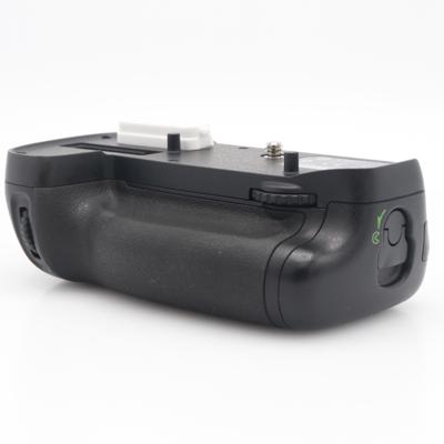 Nikon MB-D15 Batterygrip occasion