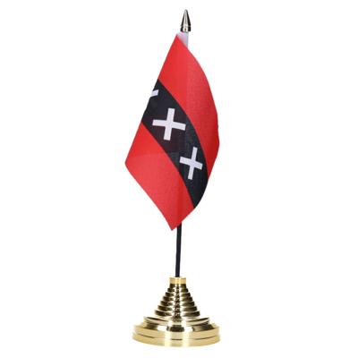 Vlag Amsterdam tafelvlaggetje - 10 x 15 cm - met gouden standaard - Hoogte 27 cm Vlag Amsterdam tafelvlaggetje - 10 x 15 cm - met gouden standaard - Hoogte 27 cm