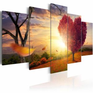 Schilderij - Land van Liefde, Rood/Geel, premium print op canvas, 5luik