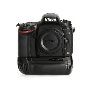 Nikon Nikon D610 + Jupio grip