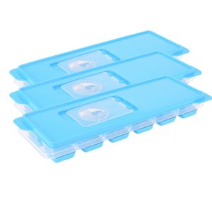 Set van 4x stuks trays met ijsklontjes/ijsblokjes vormpjes 12 vakjes kunststof blauw met afsluitdeks