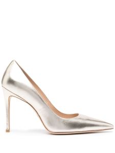 Stuart Weitzman escarpins Stuart 10 mm en cuir - Or