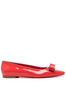 Ferragamo ballerines en cuir à nœud Vara - Rouge